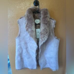 LOFT Blush Faux Fur Vest